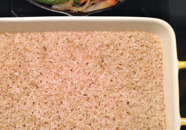 perfectly cooked, perfectly easy brown rice in the oven