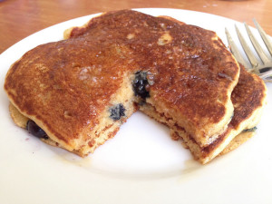 whole wheat pancakes with blueberries